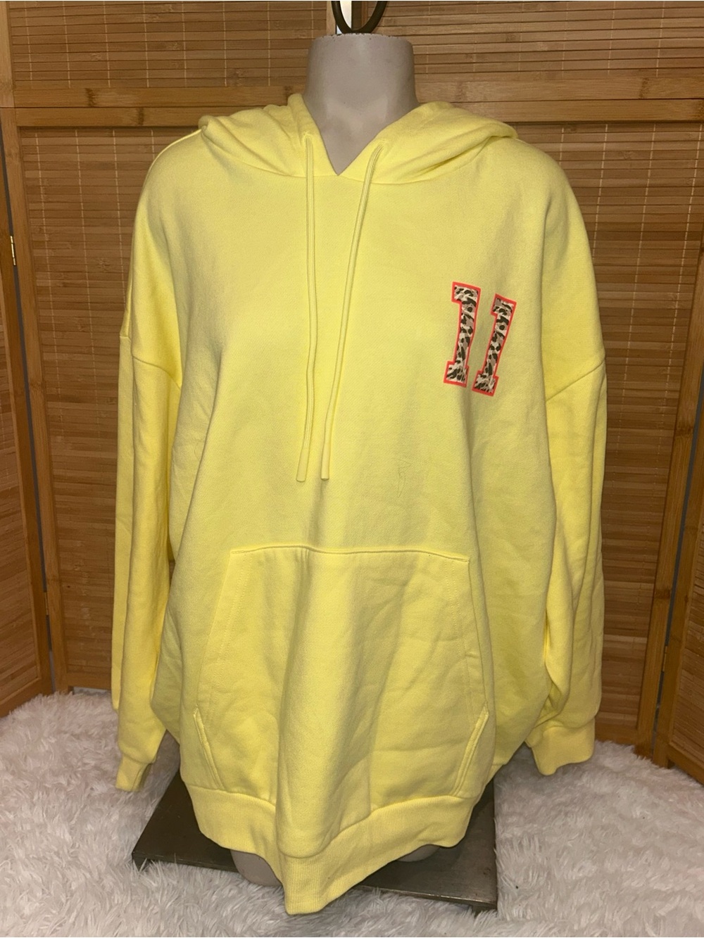 JoyLab yellow hooded hoodie sweatshirt 11 leopard print woman’s XXL